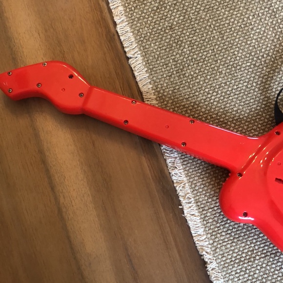 Fisher Price Guitar with microphone - Picture 8 of 10